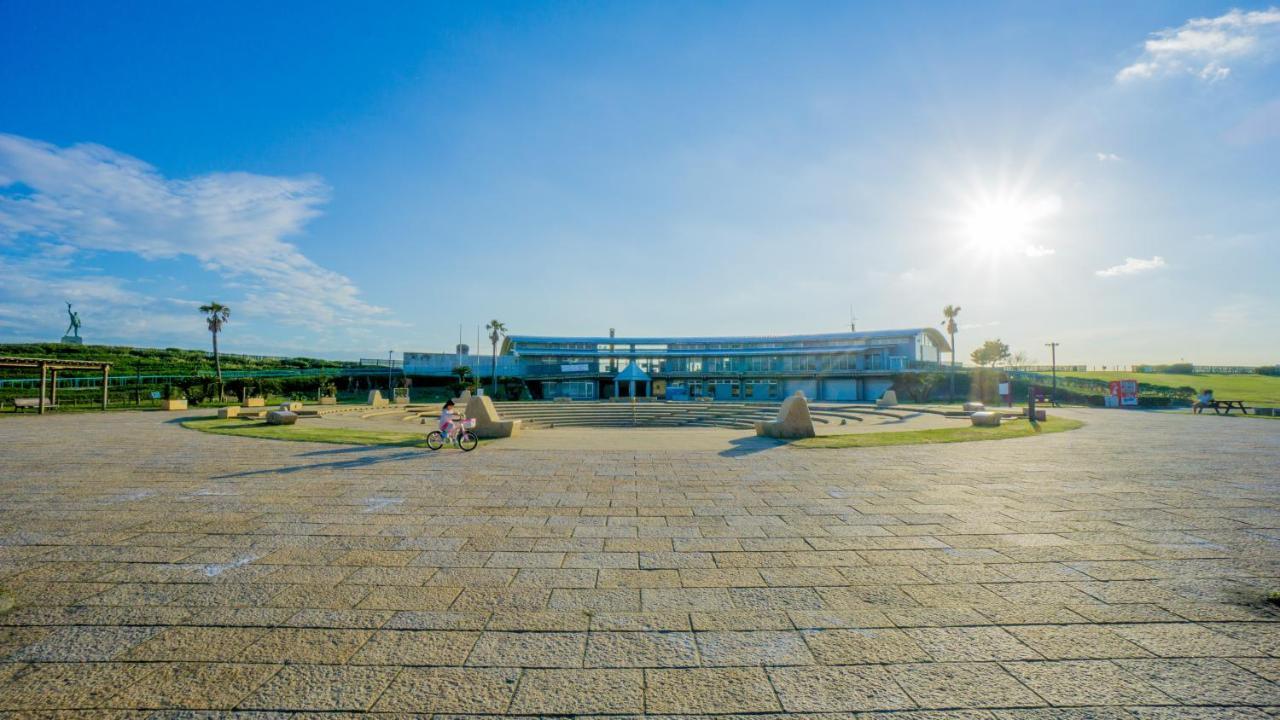 Bart Inn Kugenuma Resort Фудзисава Экстерьер фото
